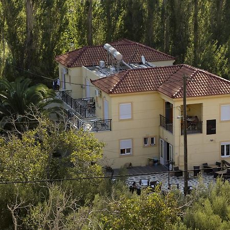 Coral Hotel Plomari Extérieur photo